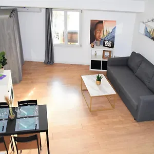grand-studio-mezzanine-centre-cannes.fr-provencehotel.com/